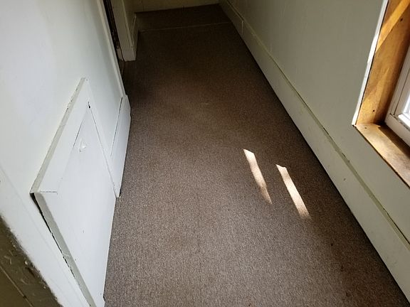 4th image of 100 E Water St