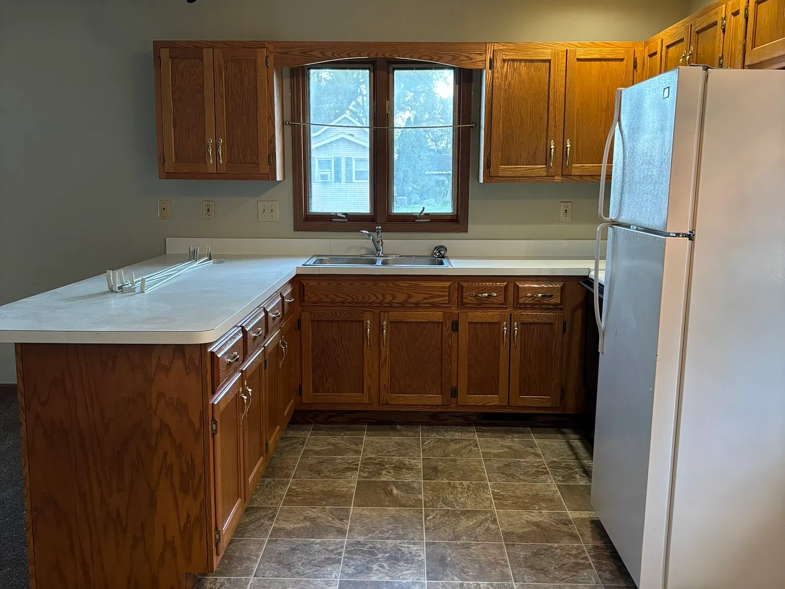 2 bed, $1,400 — Photo 4