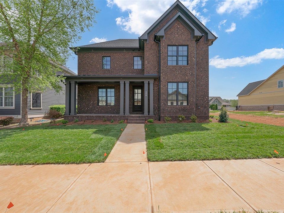 1st image of 440 Park East Ln