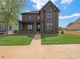 440 Park East Ln, Bowling Green, KY 42103