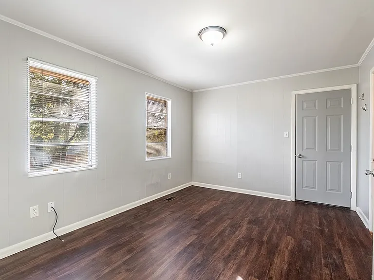 3615 W Capitol Ave — Photo 14