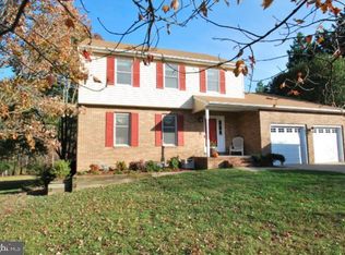 8003 Ponderosa Dr, Severn, MD 21144