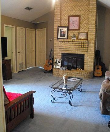 3rd image of 3303 Avenue U