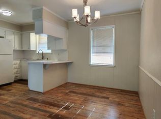 818 W State St, Terrell, TX 75160