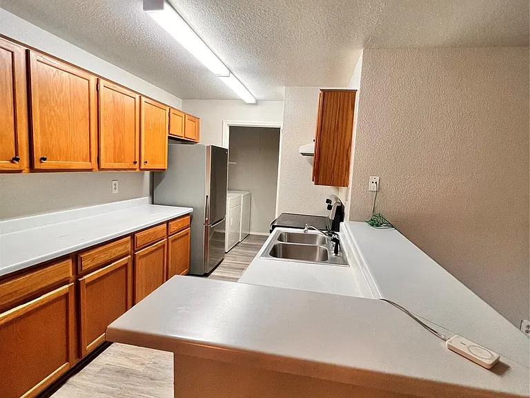 10661 Braes Bend Dr — Photo 19