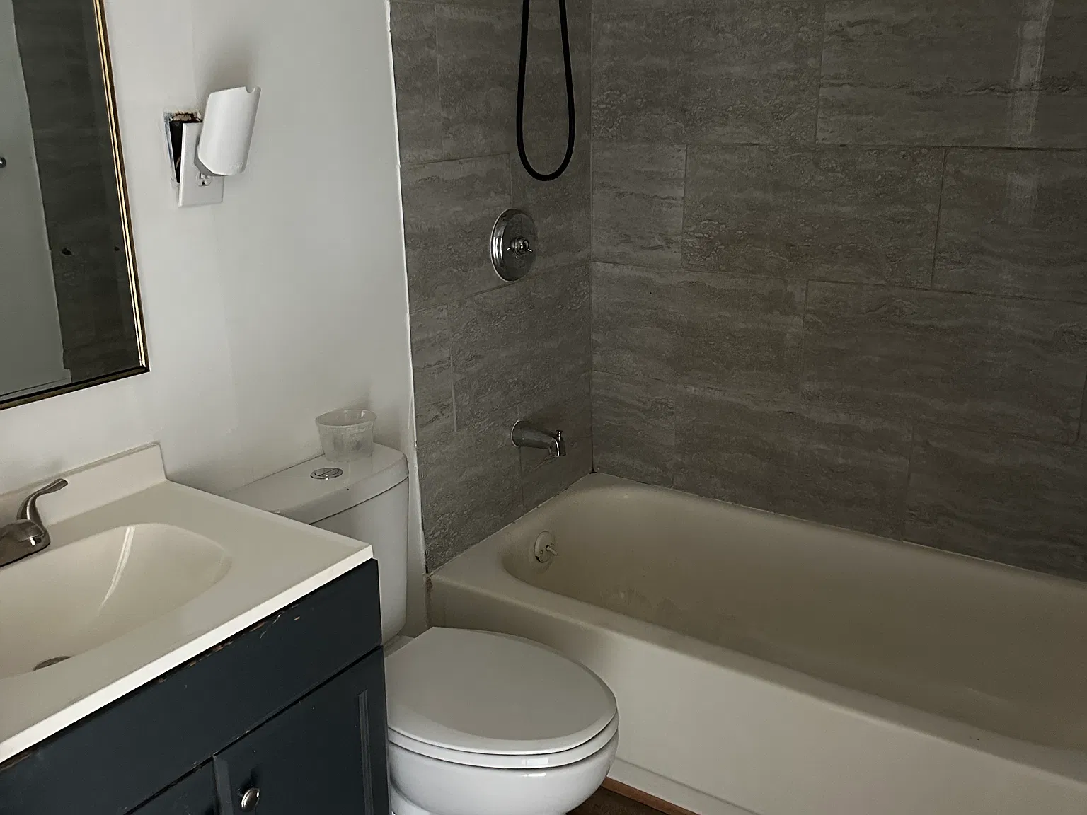 1 bed, 600 sqft, $1,300 — Photo 2