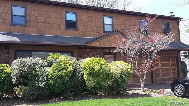 2nd image of 21 Hunting Hill Rd