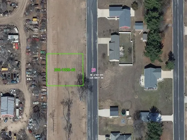 129 Pine Circle Dr, Boscobel, WI 53805