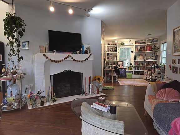 5th image of 1279 Lanier Blvd NE #1