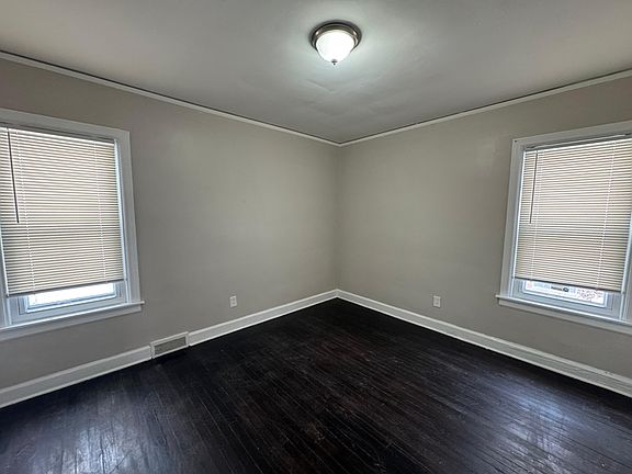 5th image of 14161 Montrose St APT 1