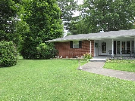 2nd image of 3315 W Cumberland Ave