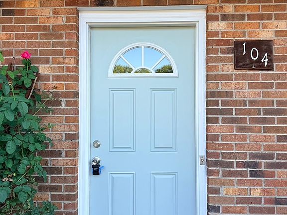 2nd image of 8108 Timberlake Rd APT 104