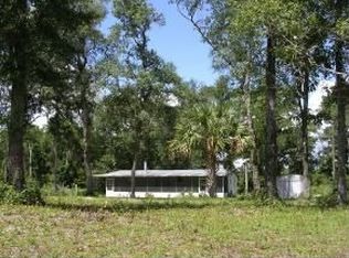 8820 Holden Park Rd, Hawthorne, FL 32640