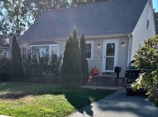 147 Mowry Ave, Cumberland, RI 02864