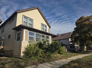 3658 E Holmes Ave, Cudahy, WI 53110