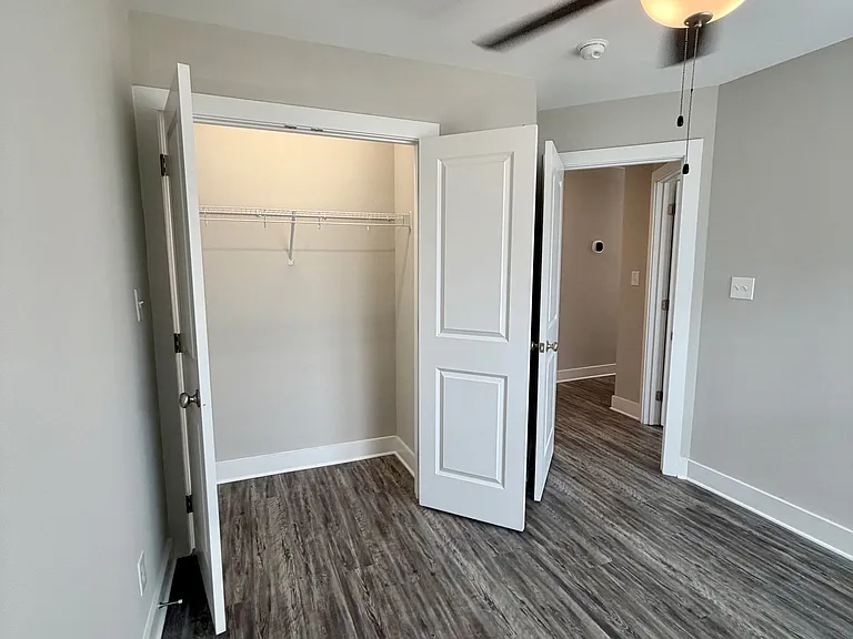 52 Cuddington Ln #1 — Photo 32