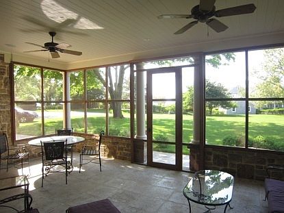 4th image of 14 Noyac Ave