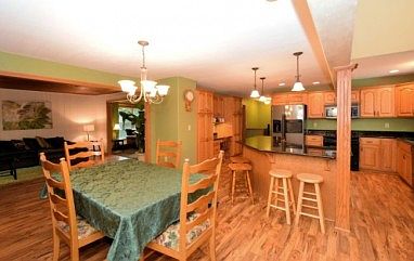 dining room/kitchen