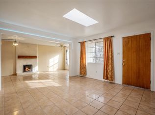 1020 Calle De Suenos, Santa Fe, NM 87507