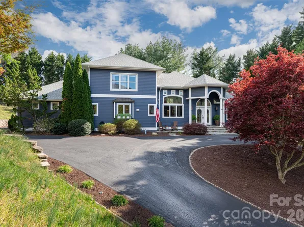 6 Oxford Ct, Asheville, NC 28804