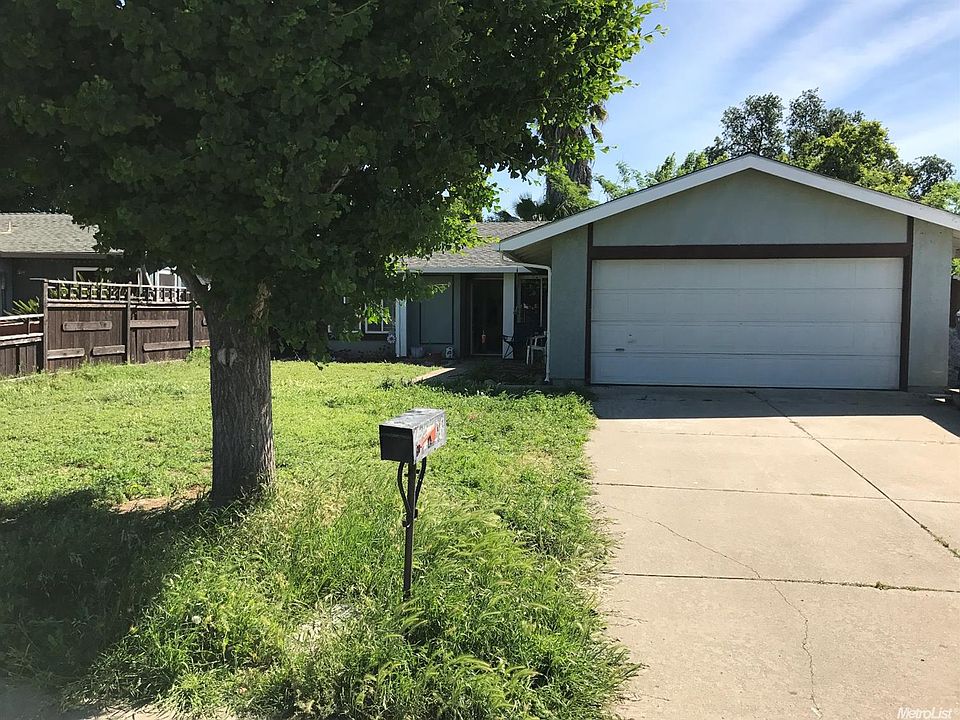 1st image of 2908 Aquino Dr