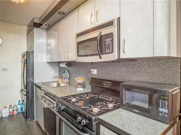 448 Neptune Ave APT 22L, Brooklyn, NY 11224