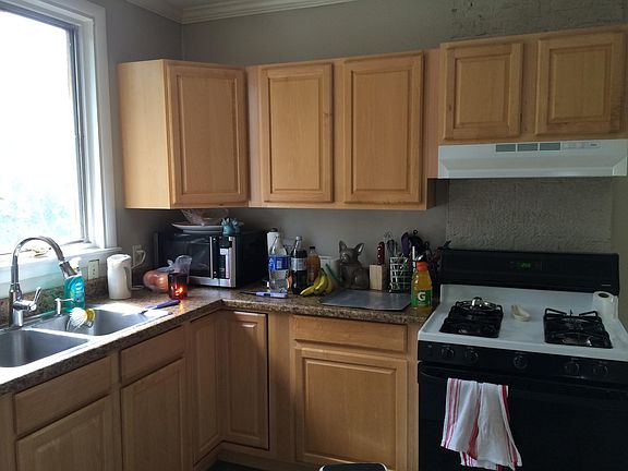 4th image of 1307 Paxton Ave Floor 2