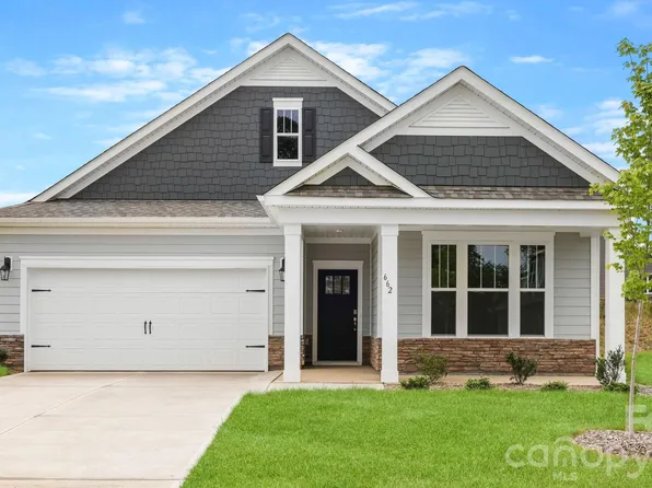 662 River Bottom Rd, Fletcher, NC 28732