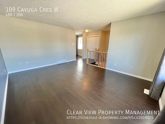 4th image of 109 Cayuga Cres W