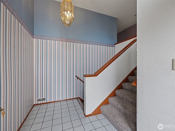 3rd image of 24036 23rd Avenue S