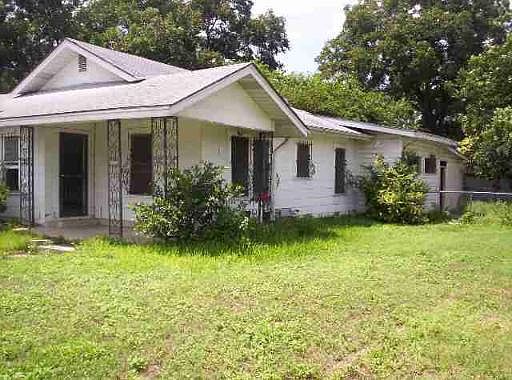 1st image of 333 FINTON PL