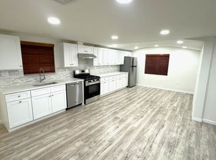 19-02 150th St #2, Whitestone, NY 11357