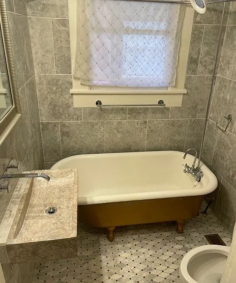 1349 Glen Oak Pl #1349 — Photo 2