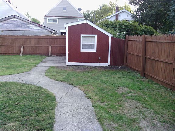 4th image of 7701 Camden Ave