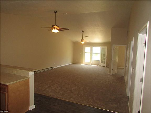 2nd image of 2469 Waterford Pointe Dr