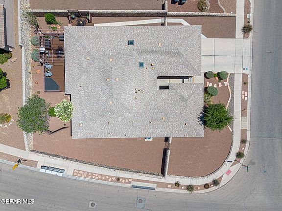 3rd image of 7347 Black Mesa Dr