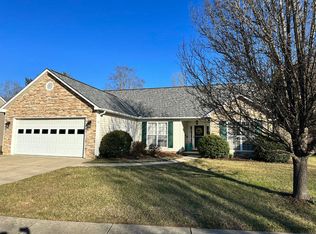 24 Meadow Pathway Dr, Fletcher, NC 28732