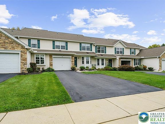 2nd image of 150 Park Ridge Dr