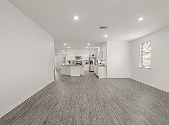 4th image of 5225 Summer Pecan Rd