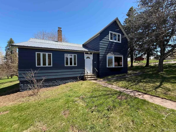 409 S Peck St, Bessemer, MI 49911