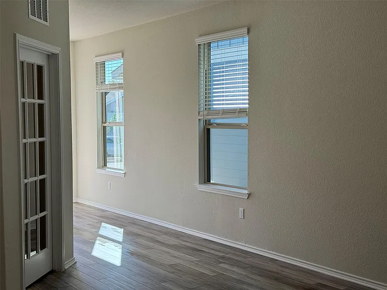 86 Pacific Loon St — Photo 10