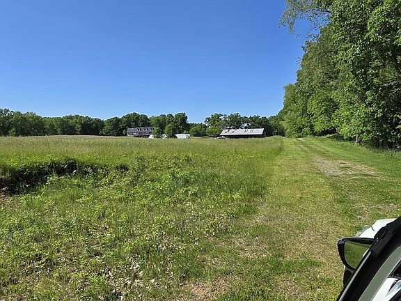 5th image of 17761 Paradise Lake Rd