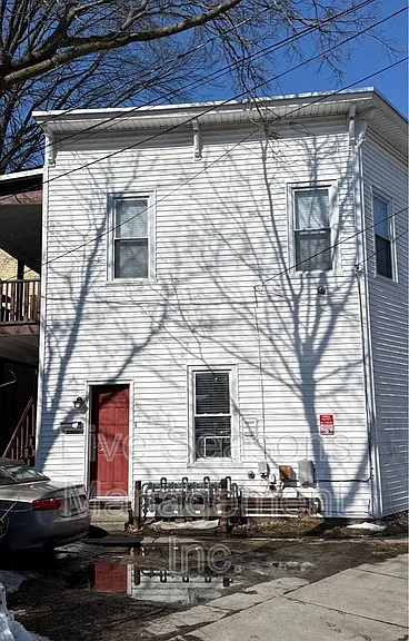 25 Intervale Ave #1 — Photo 2