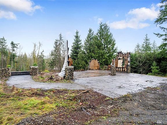 3rd image of 12619 Marine Dr