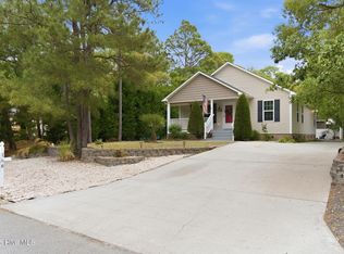 168 NE 3rd Street, Oak Island, NC 28465