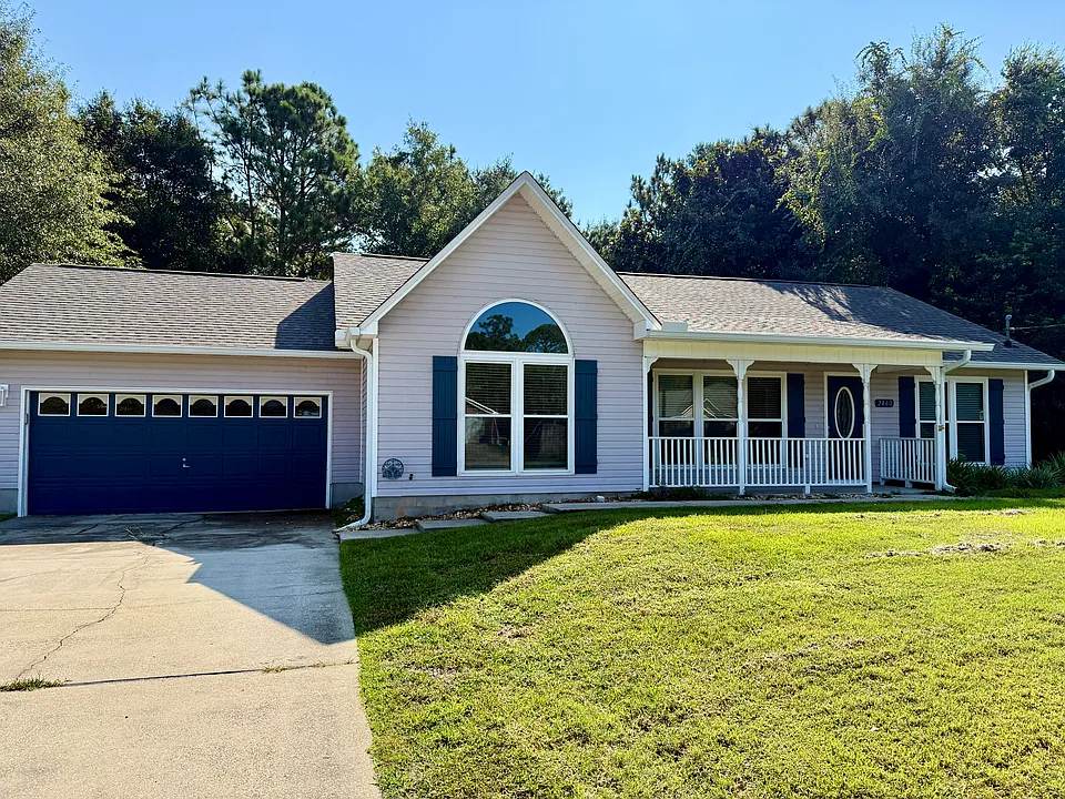 2460 Houston Cir