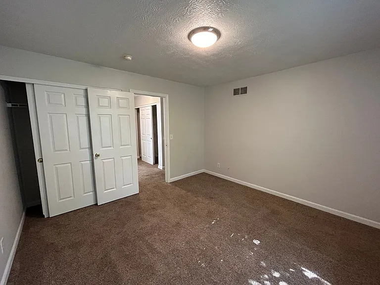 3217 Daytona Ave — Photo 15