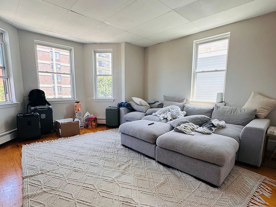 1st image of 1572 Tremont St #3D