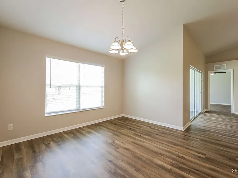 223 Beckley Dr — Photo 8