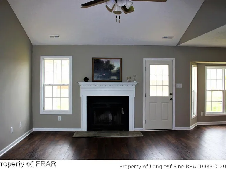 106 Sweet Bay Ct — Photo 5